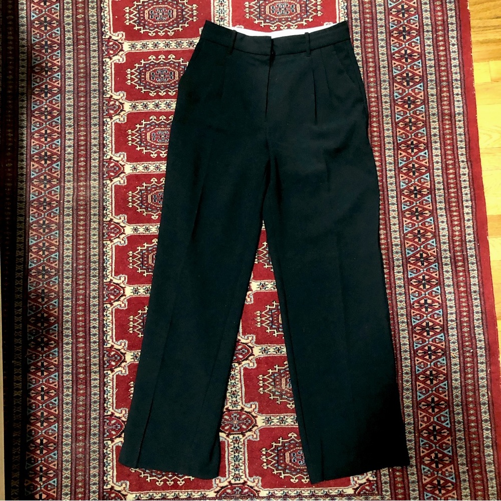 Aritzia Effortless Pants